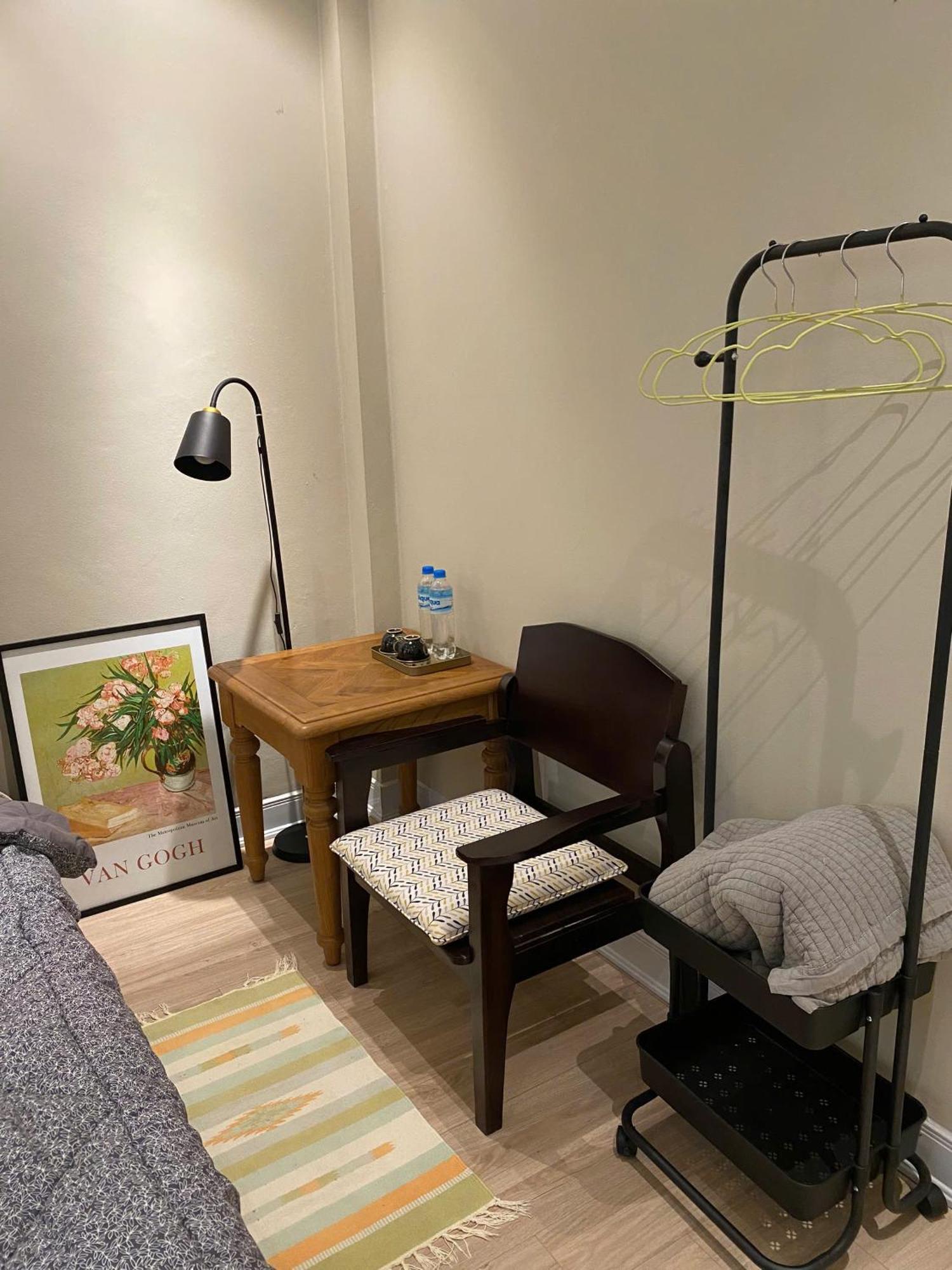 Quynh Nest Guest house Hanoi